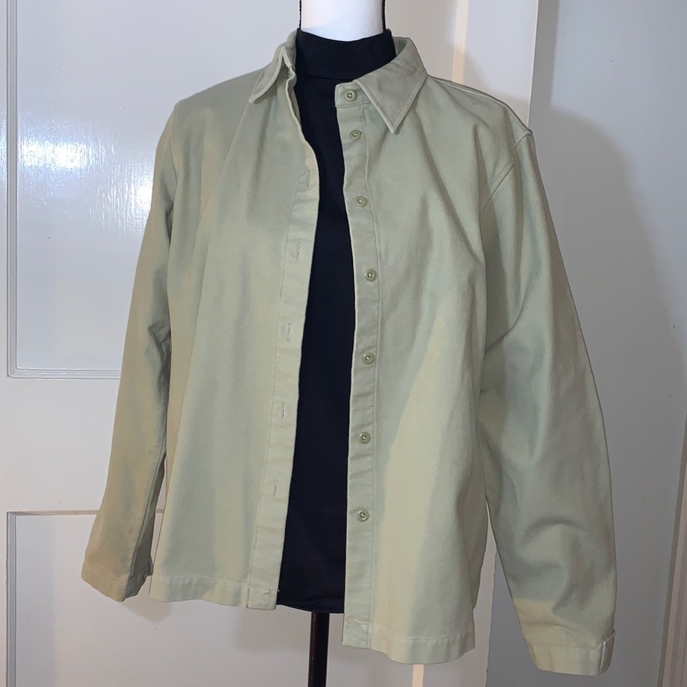 L.L. Bean Tan Flannel Shirt/Jacket Size L Adjustable buttoned sleeves & sides